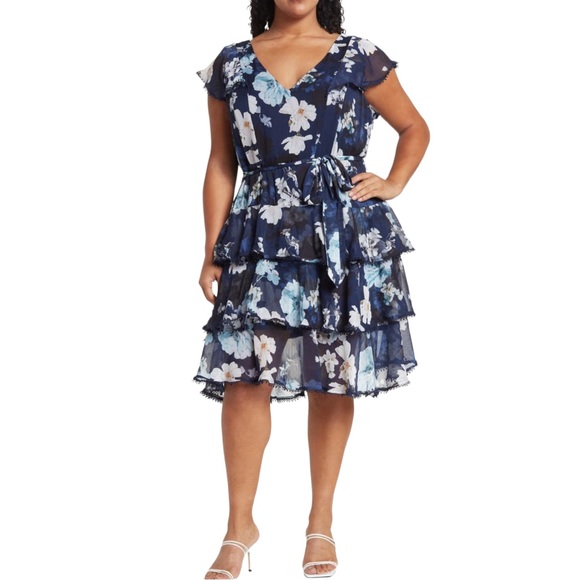 City Chic Navy Orchid V Neck Short Sleeve Floral Print Dress (XS /14) - Picture 1 of 9